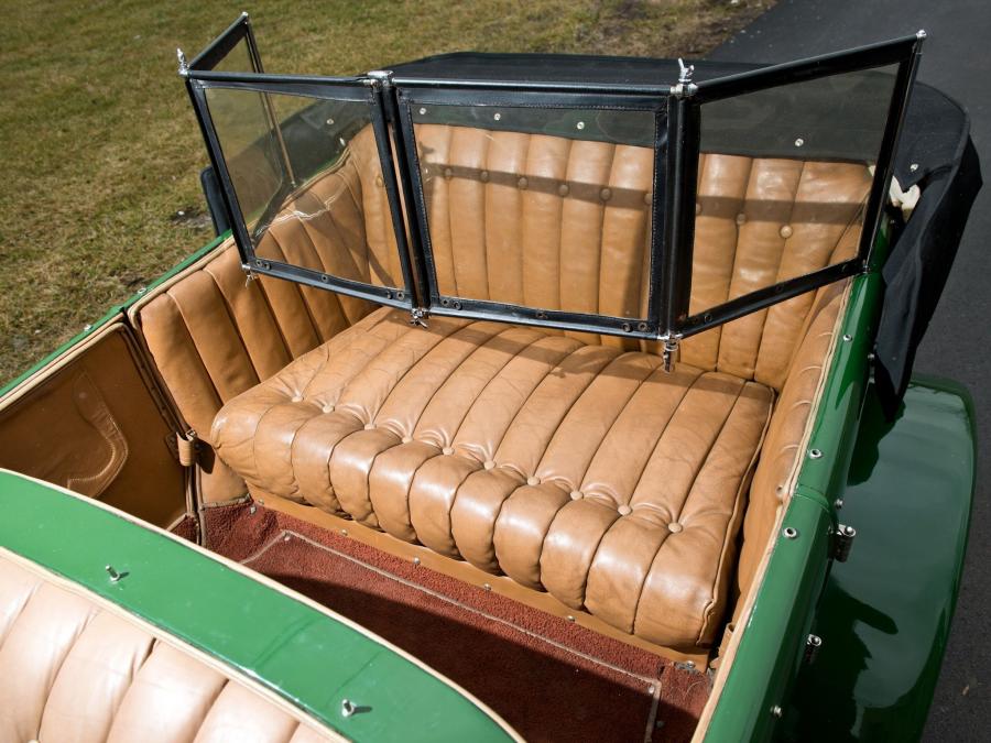 Интерьер Bentley 3-Litre Tourer by Gurney Nutting 1925 года  (фото 10 из 12)